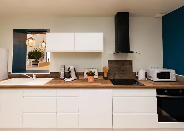 Belles Fleurs Du Temple Eymet