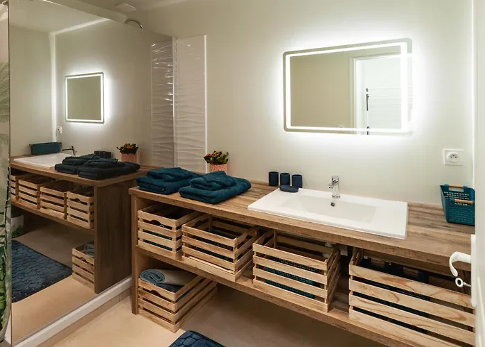 Belles Fleurs Du Temple Eymet