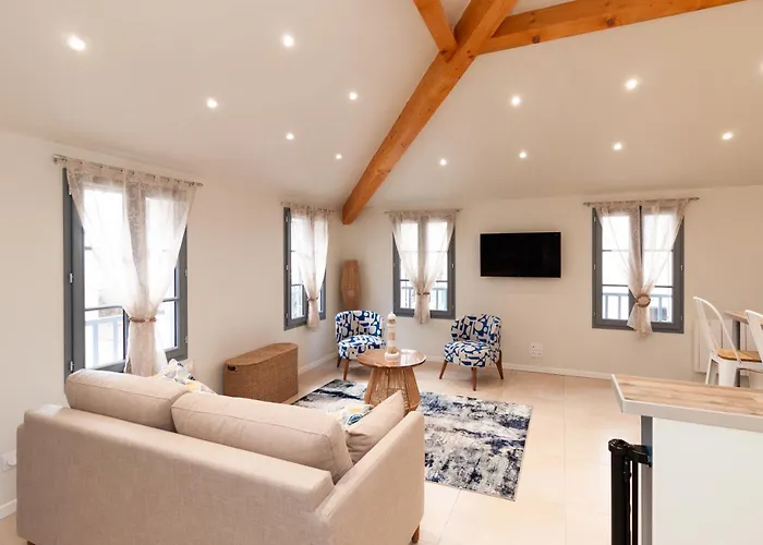 Belles Fleurs Du Temple Eymet